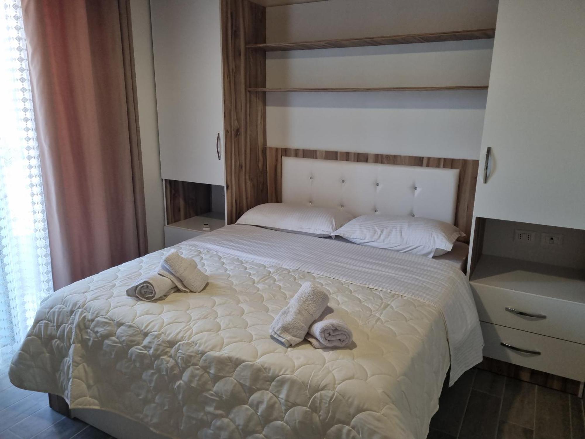 Vila Soleil Vlorë Eksteriør bilde