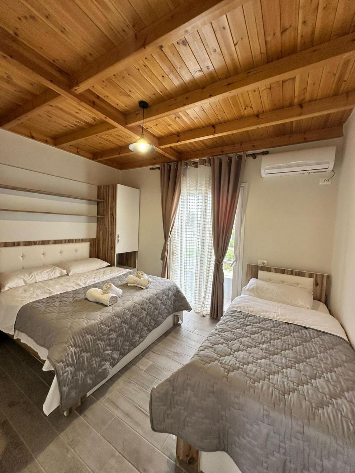 Vila Soleil Vlorë Eksteriør bilde